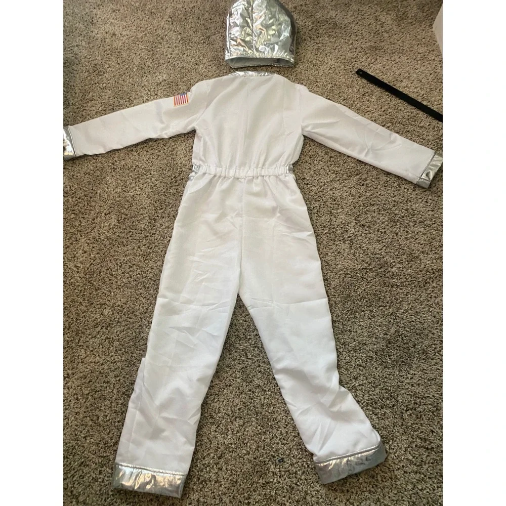 NASA Astronaut Space Suit Costume Kids XL White Silver Jumpsuit Helmet